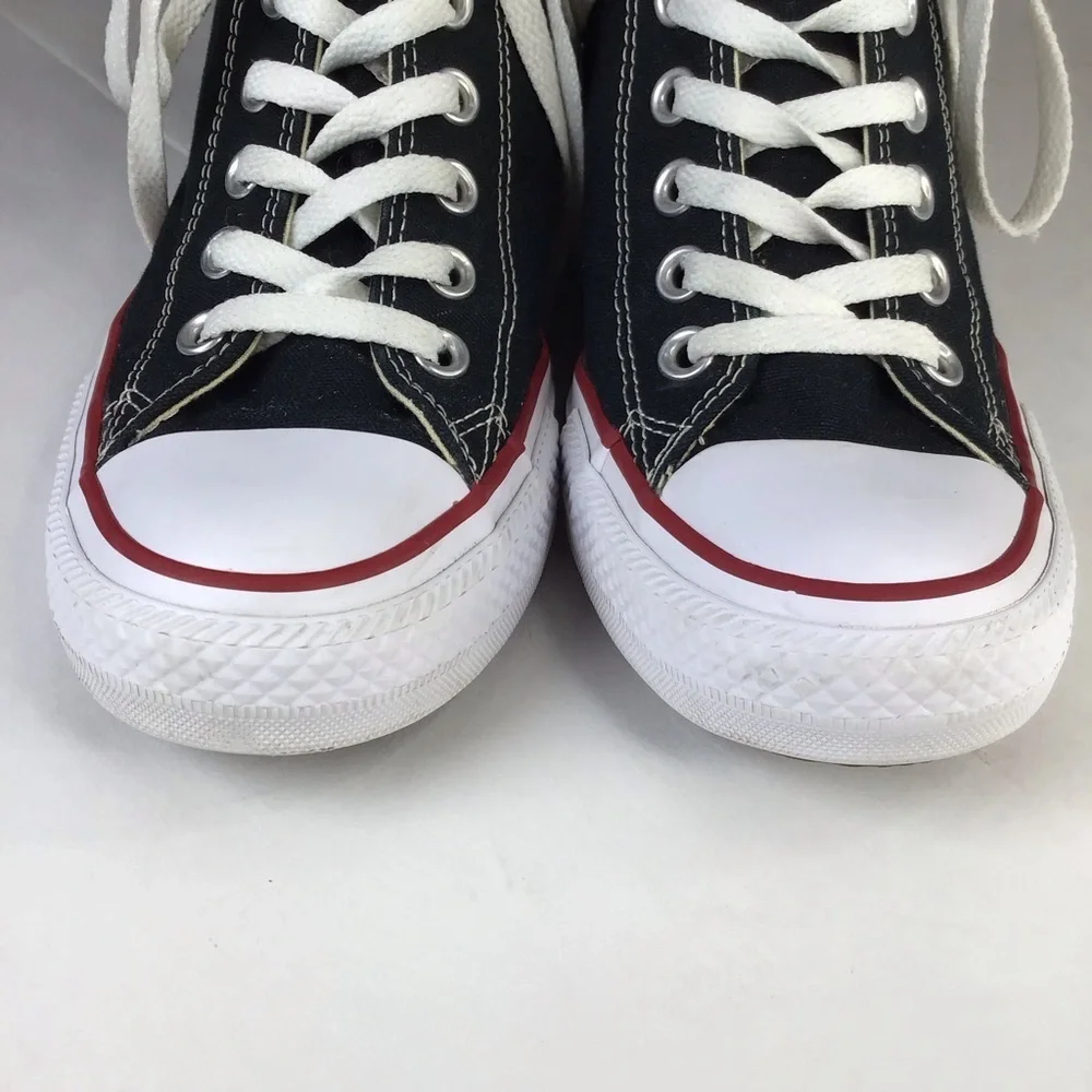 Converse Chuck Taylor Wedge Lux Mid in Black Size 8.
